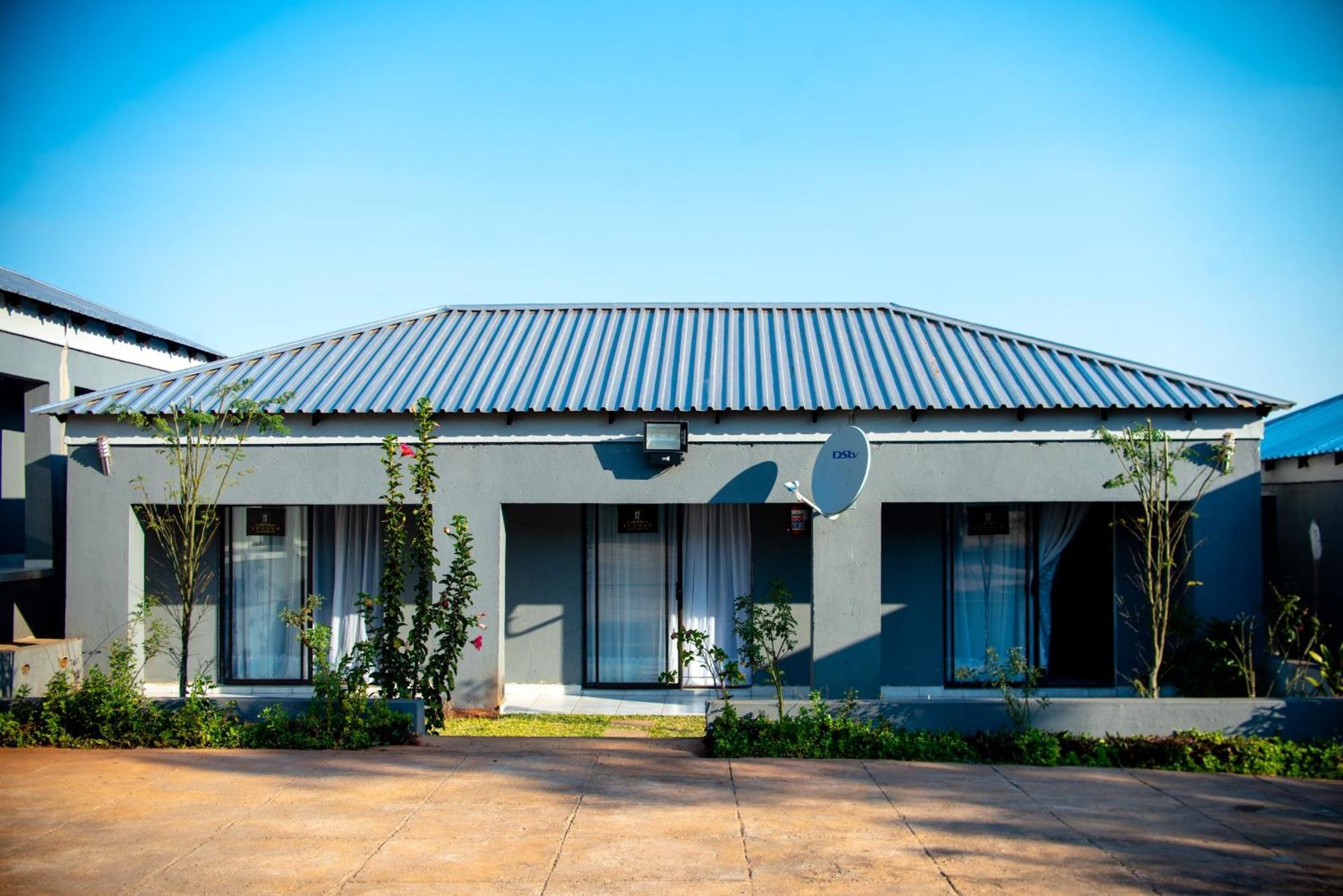 Lugogo Casa de hóspedes *